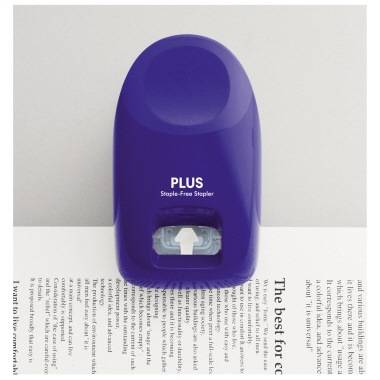 PLUS Japan Heftgerät 31260 klammerlos blau