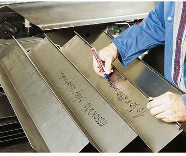 edding Permanentmarker 3000 4-3000-10 1,5-3mm sort. 10St.
