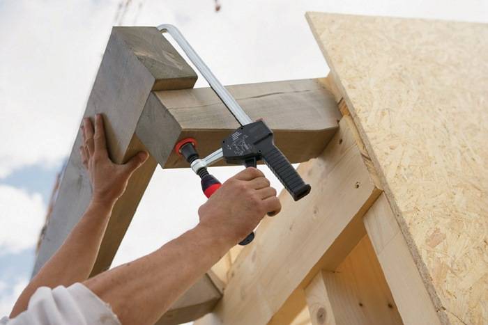 Einhandzwinge EHZ Spann-W.300mm A.100mm BESSEY