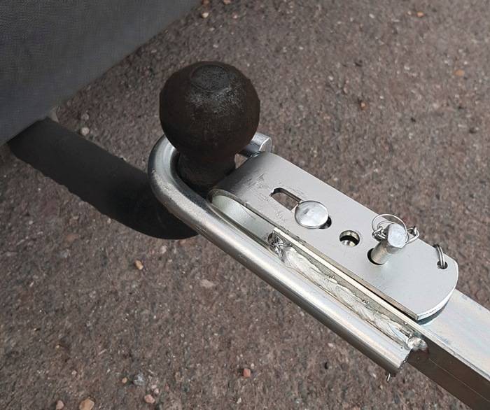 Abschleppstange STA verz.L750xB170xH60mm G.1,1kg rot-weiß m.Aufbewhrungstasche