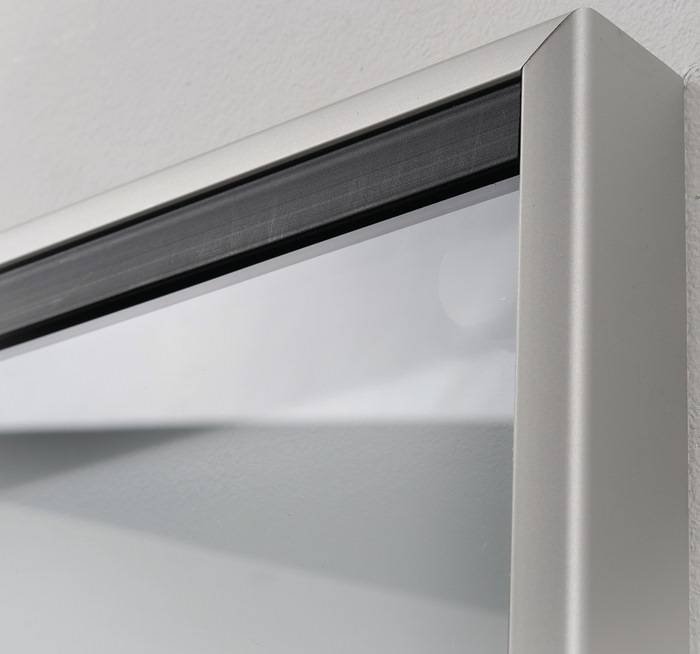 Schiebetürschaukasten 8 x DIN A4 B920xH674mm Rahmen eck.f.Innenber.WSM