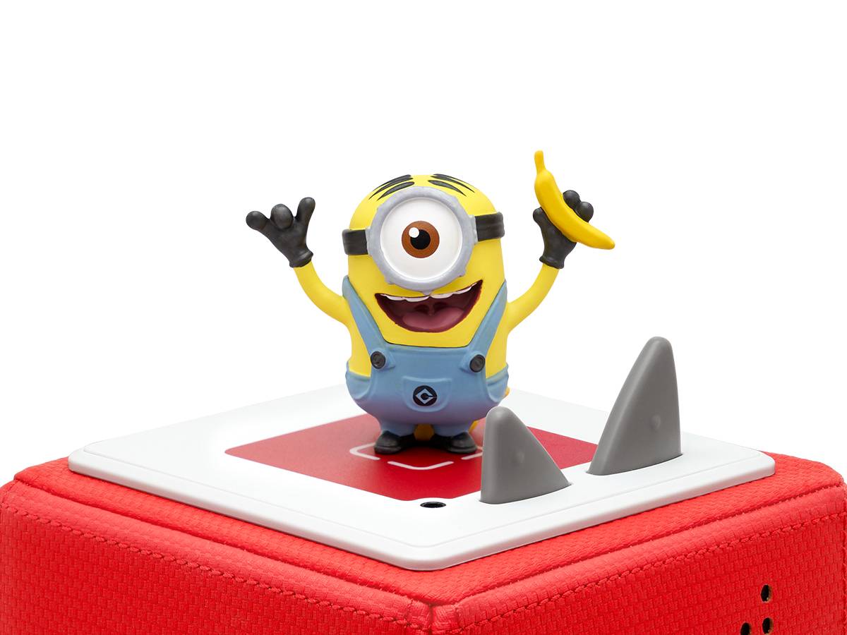 Eine einfarbige Minions-Figur mit einem Auge steht mit erhobenen Armen auf einem weiß-roten Tablet, mit grauen dreieckigen Elementen auf dem Bildschirm und einem roten Gehäuse darunter.