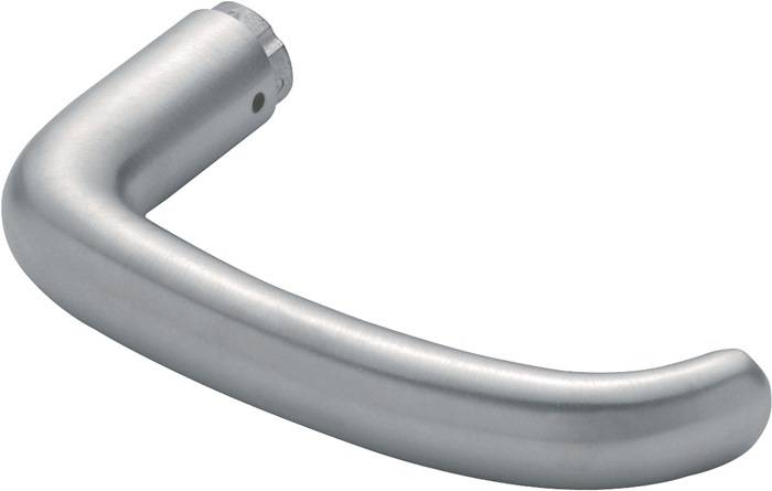 Ein metallischer Türgriff mit elegantem, modernem Design; er ist glatt und leicht geschwungen, aus Edelstahl gefertigt.