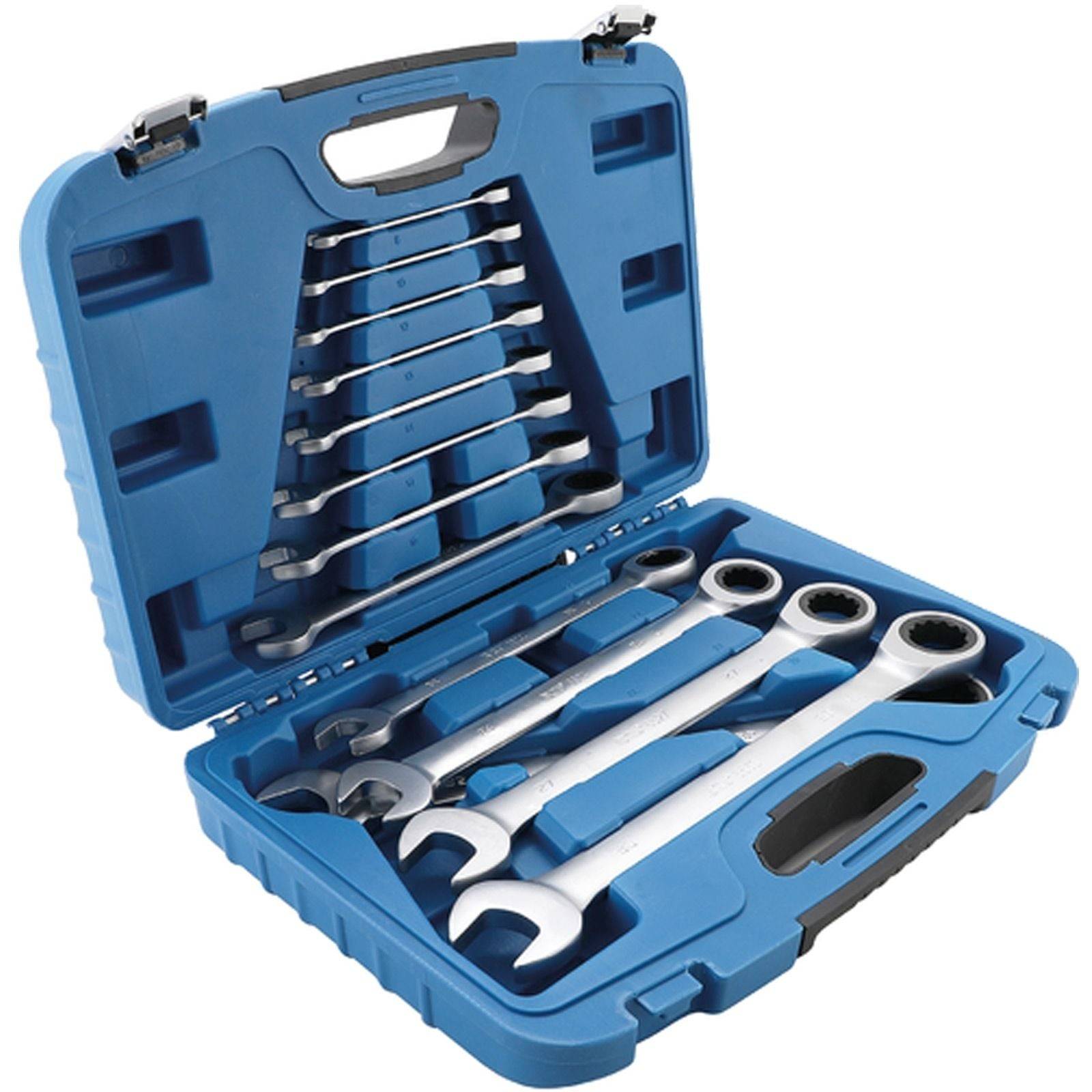 Eine blaue Werkzeugkiste, die einen Satz von neun Gabelschlüsseln enthält, die sorgfältig im Inneren angeordnet sind und in verschiedenen Größen für mechanische Reparaturen vorgesehen sind.