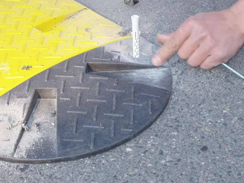 Endstück für Bodenschwellen, Tempohemmschwelle 50 mm, 20 km/h, gelb