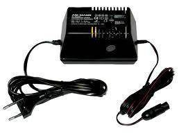 Ladegerät mit Kontrollanzeige für Akkumulatoren 6V / 7Ah