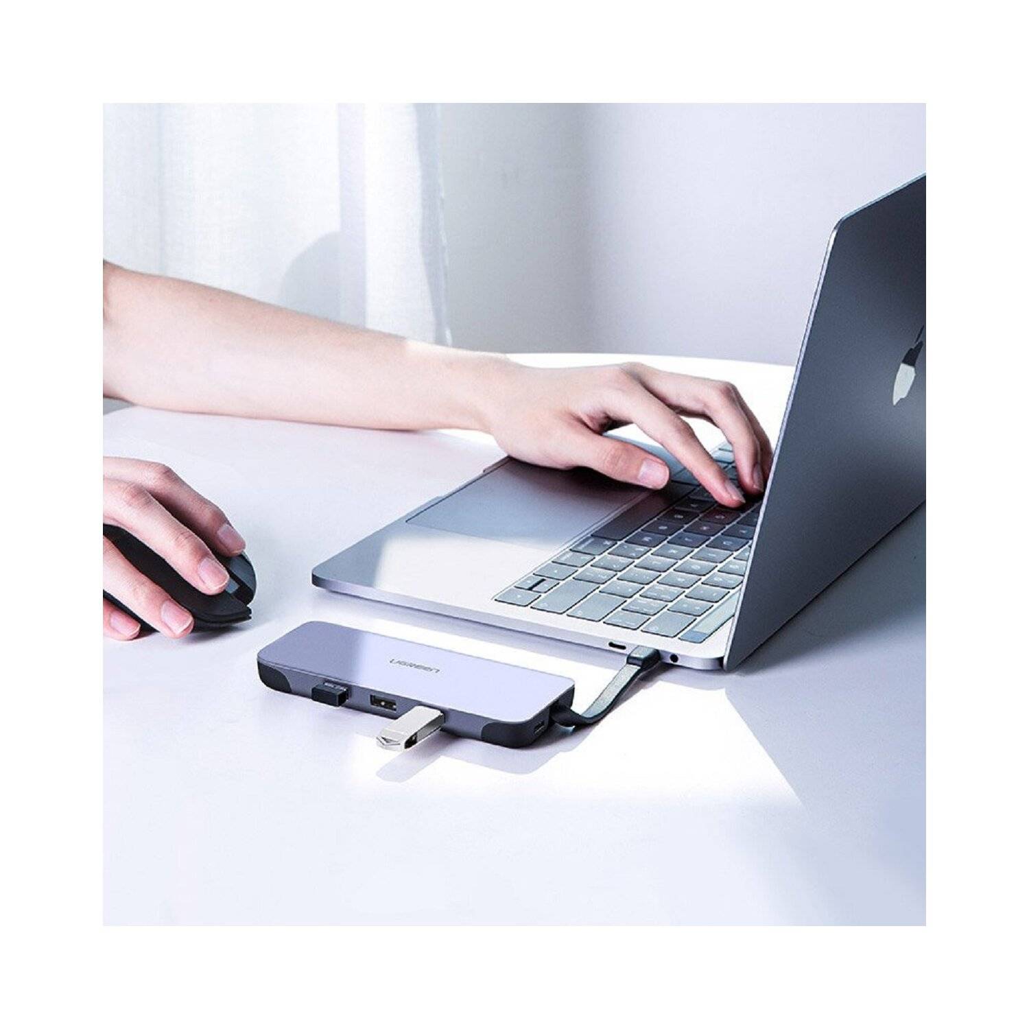 Ugreen 9in1 Multifunktions HUB USB Typ C - HDMI / 3x USB 3.2 Gen 1 / SD Micro SD / usw.100W 20V 5A Grau (70409 CM286)