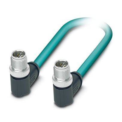 Ein blaugrünes Industrie-Ethernet-Kabel mit abgewinkelten M12-Steckern an beiden Enden.