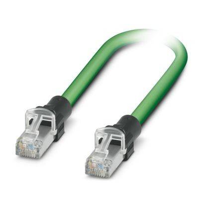 Ein grünes Ethernet-Kabel mit transparenten Kunststoffsteckern an beiden Enden, das für Netzwerk- und Elektronikgeräteverbindungen verwendet wird.