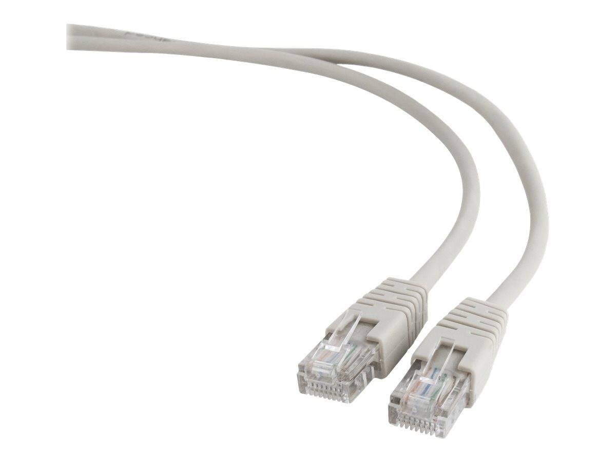 Zwei Ethernet-Kabel mit transparenten Steckverbindern auf weißem Hintergrund.