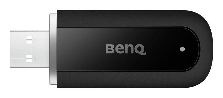 Schwarzer BenQ USB-Stick mit silbernem USB-Anschluss und Logo, abgebildet auf weißem Hintergrund.