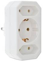 Ein weißer elektrischer Adapter mit drei Steckdosen ist zu sehen, der es ermöglicht, mehrere Stecker gleichzeitig anzuschließen.