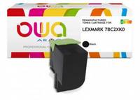 Schwarze Tonerpatrone vor einer OWA-Ersatz-Tonerdose mit Beschriftung für Lexmark 78C2000.