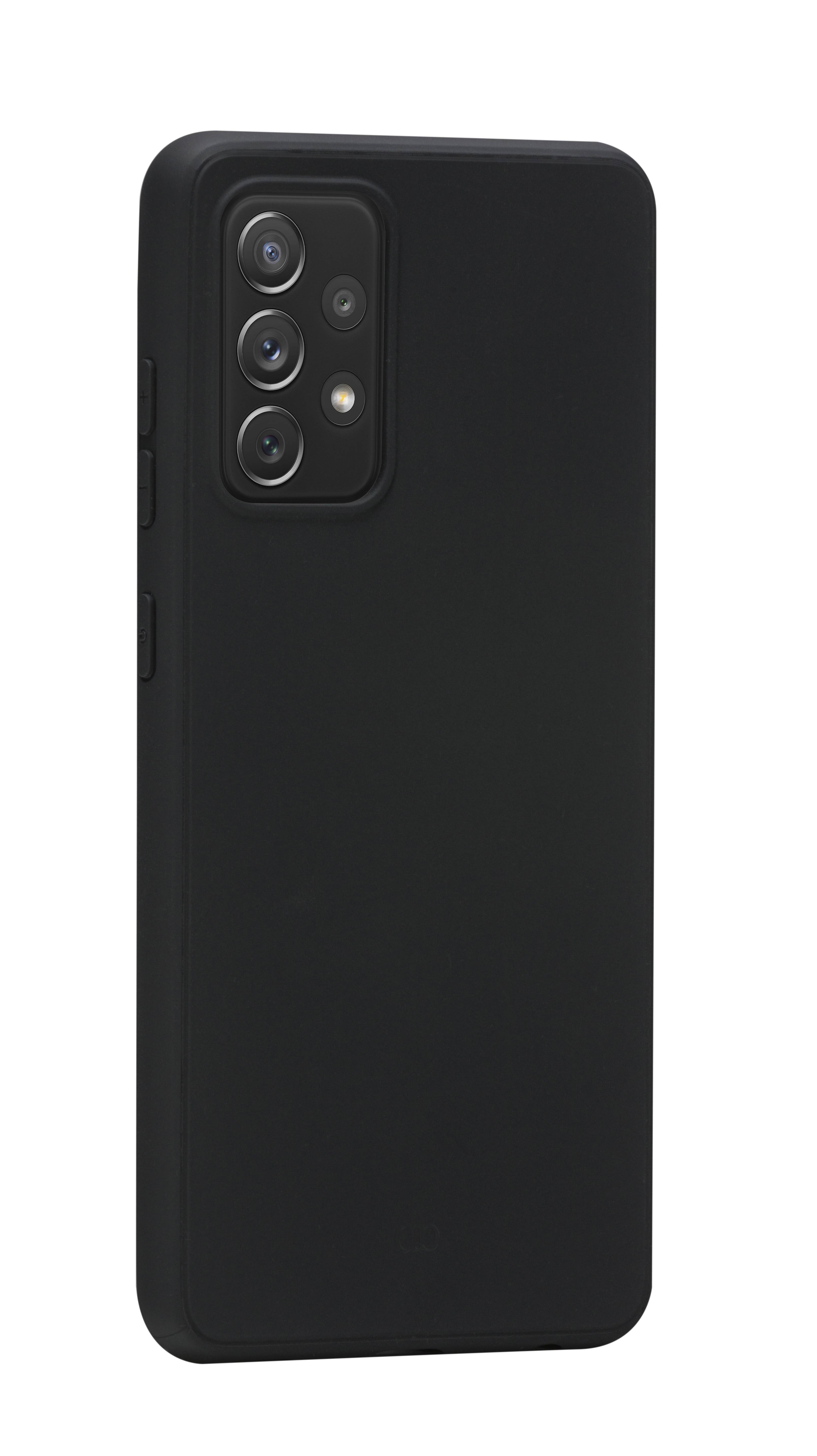 Schwarze Smartphone-Hülle mit erhöhtem Kameraausschnitt und drei Linsenöffnungen, gezeigt auf einfachem weißem Hintergrund.