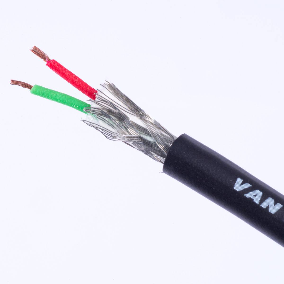 Van Damme XKE Pro-Patch Premium Patchkabel (Neutrik Gold XLR-m / TRS) 0.6m Schwarz