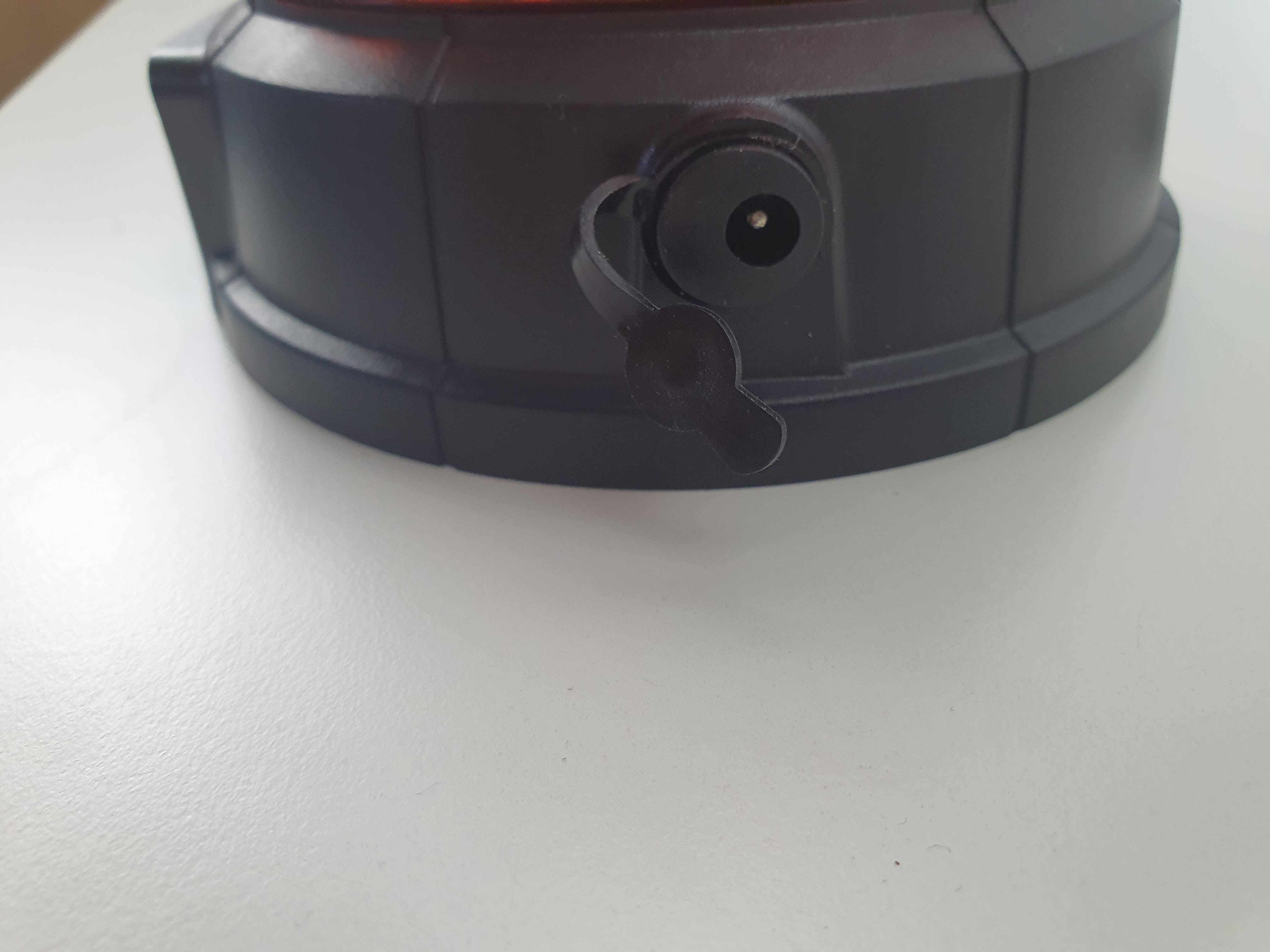 Akku-LED-Rundumkennleuchte, Slimline, Grün, Magnetbefestigung, ECE R65, ECE R10