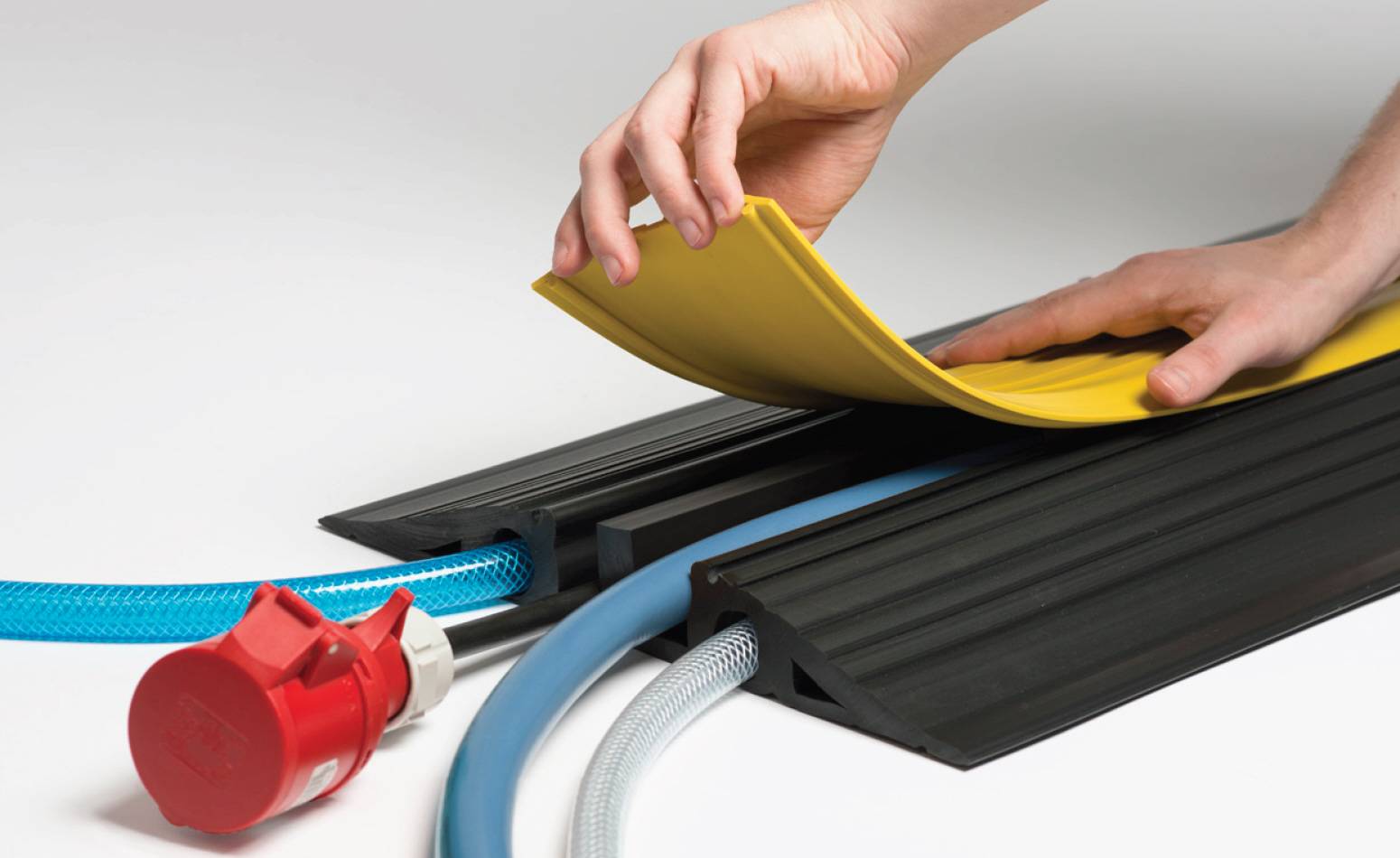 VKSB TOP-Kabelbrücke, für Innen- und Außenbereiche