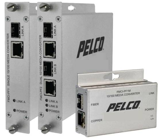 Pelco Single- und Dual-10/100-Medienkonverter mit Glasfaser- und Kupferanschlüssen für Netzwerkverbindungen.