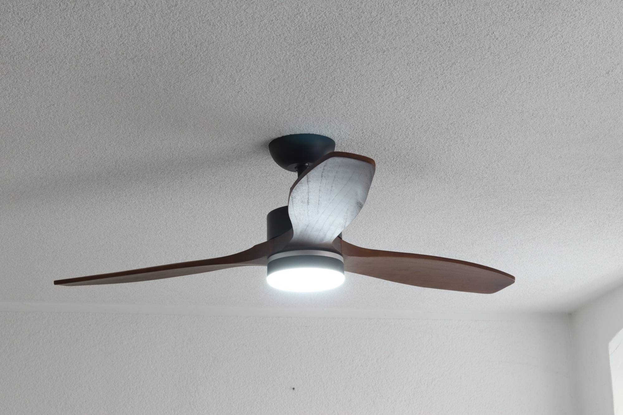 DC Deckenventilator Notos 132 cm mit LED & Fernbedienung