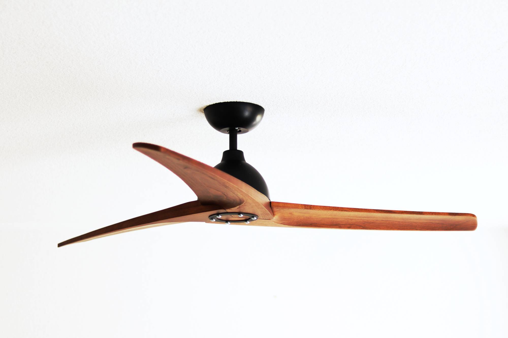 DC Deckenventilator Lypsi 142 cm mit Fernbedienung