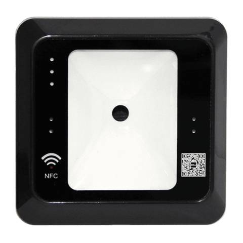 Quadratischer schwarzer NFC-Leser mit zentralem weißem Touchpanel, Statusleuchten auf beiden Seiten und QR-Code in der unteren rechten Ecke.