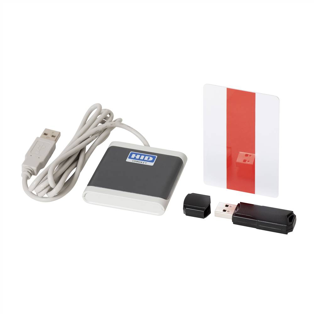 HID kontaktloses Smartcard-Lesegerät-Set mit USB-Kabel, zwei USB-Dongles und einer rot gestreiften Karte auf weißem Hintergrund.