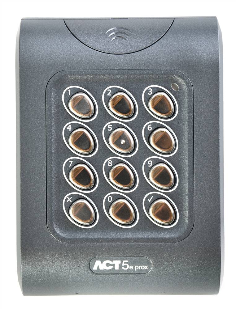 Wandmontierter elektronischer Tastatur-Zugangsleser mit den Tasten 1-9, 0, Plus und Häkchen, gekennzeichnet als ACT5e prox.