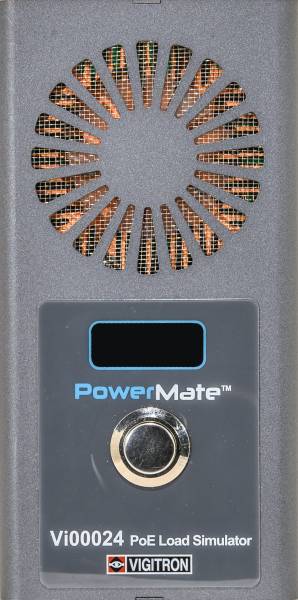 Vigitron PowerMate Vi00024 PoE-Lastsimulatorgerät mit Lautsprechergitter, kleinem Display und zentralem Drehknopf/Taste auf grauem Bedienfeld.
