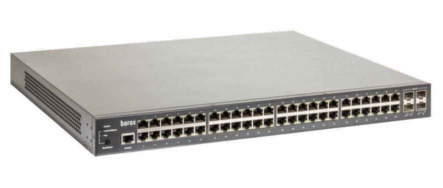 Ein Rack-Mount-Netzwerk-Switch mit 48 Ethernet-Ports und Statusleuchten, dargestellt in einer Dreiviertelsansicht von vorne auf weißem Hintergrund.