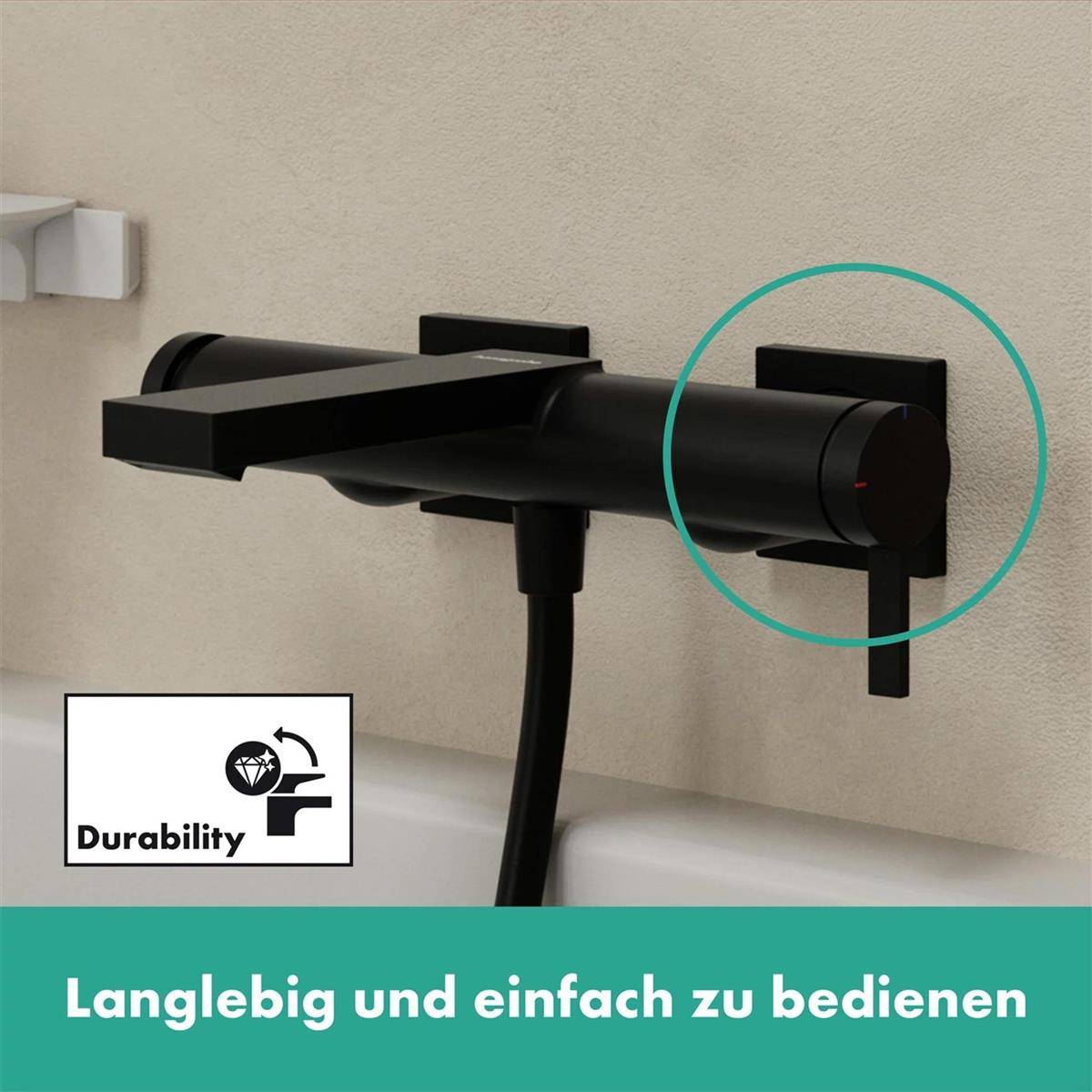 Schwarzer, wandmontierter Wasserhahngrifff, hervorgehoben durch einen türkisen Kreis, mit deutschem Text „Langlebig und einfach zu bedienen