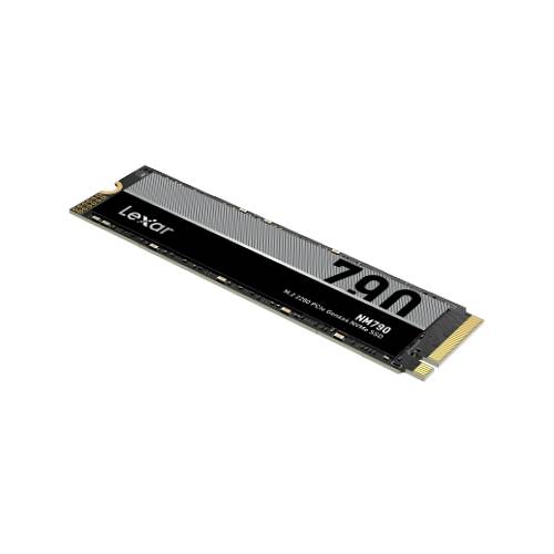 Ein Lexar NM790 M.2 NVMe Solid-State-Drive auf weißem Hintergrund.