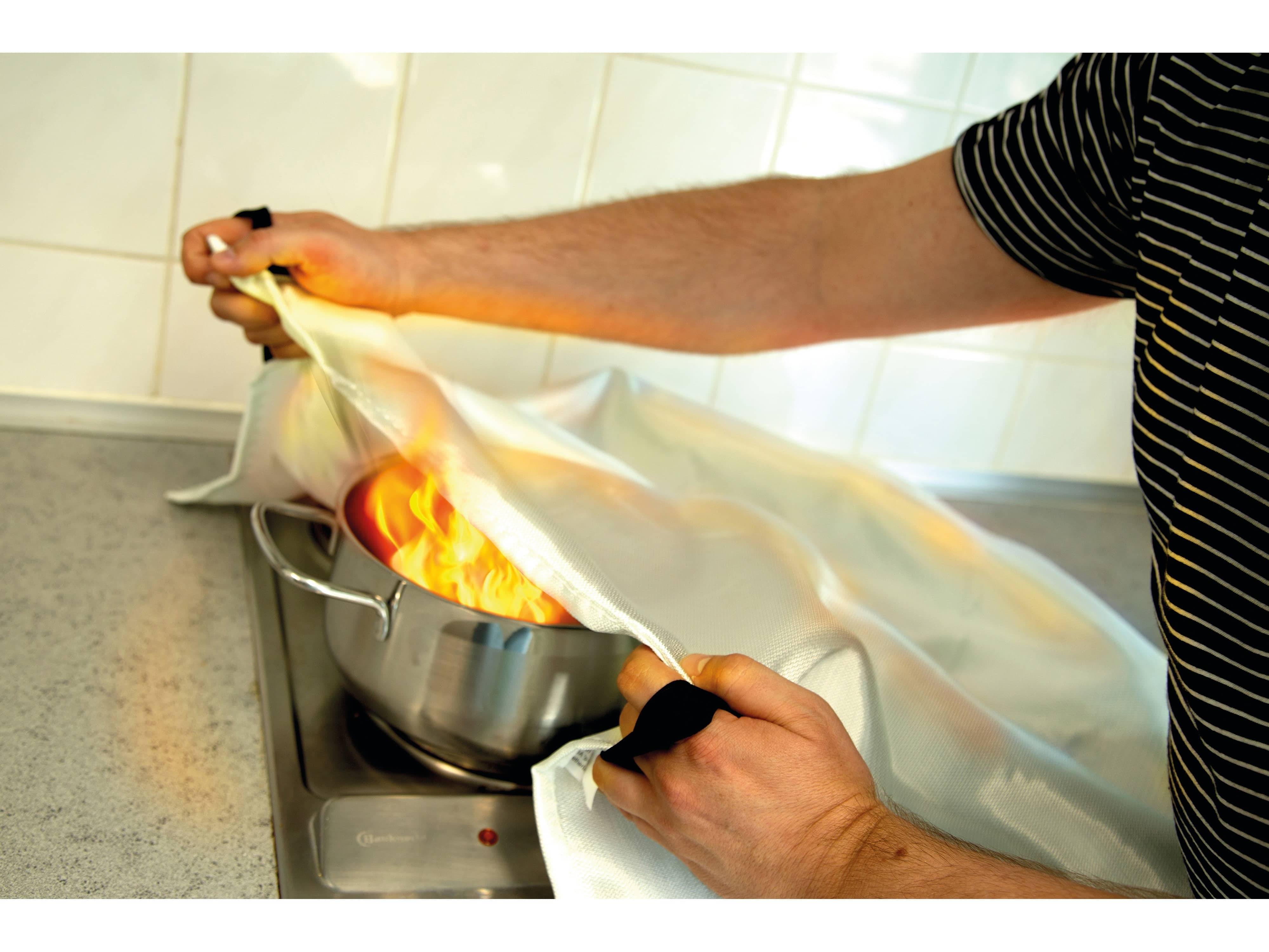 ALECTO Löschdecke SB-11, 100x100 cm