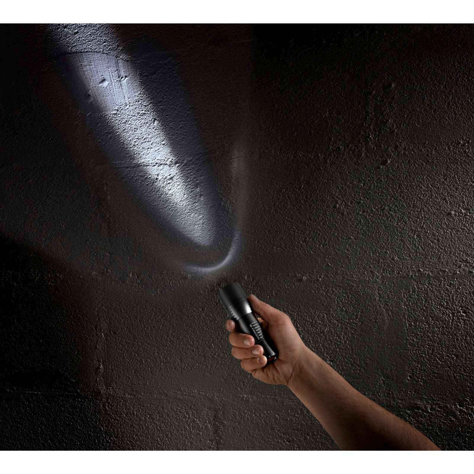 FACOM Kompakt-LED-Taschenlampe 3V