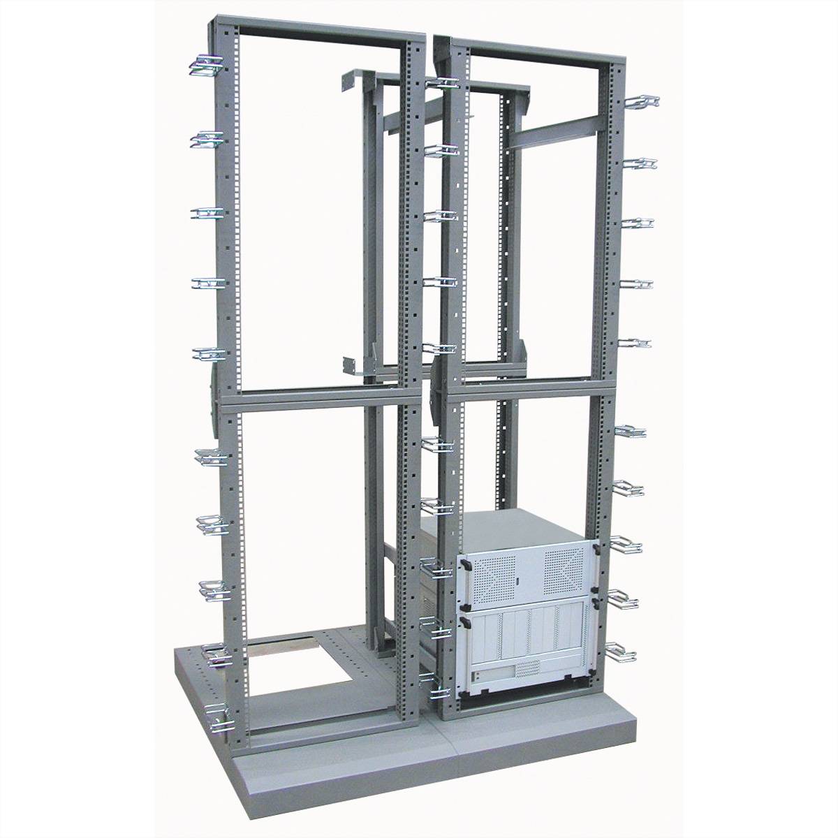 19"-Gestell 42 HE, 2000x560x123mm, auf Sockel montierbar