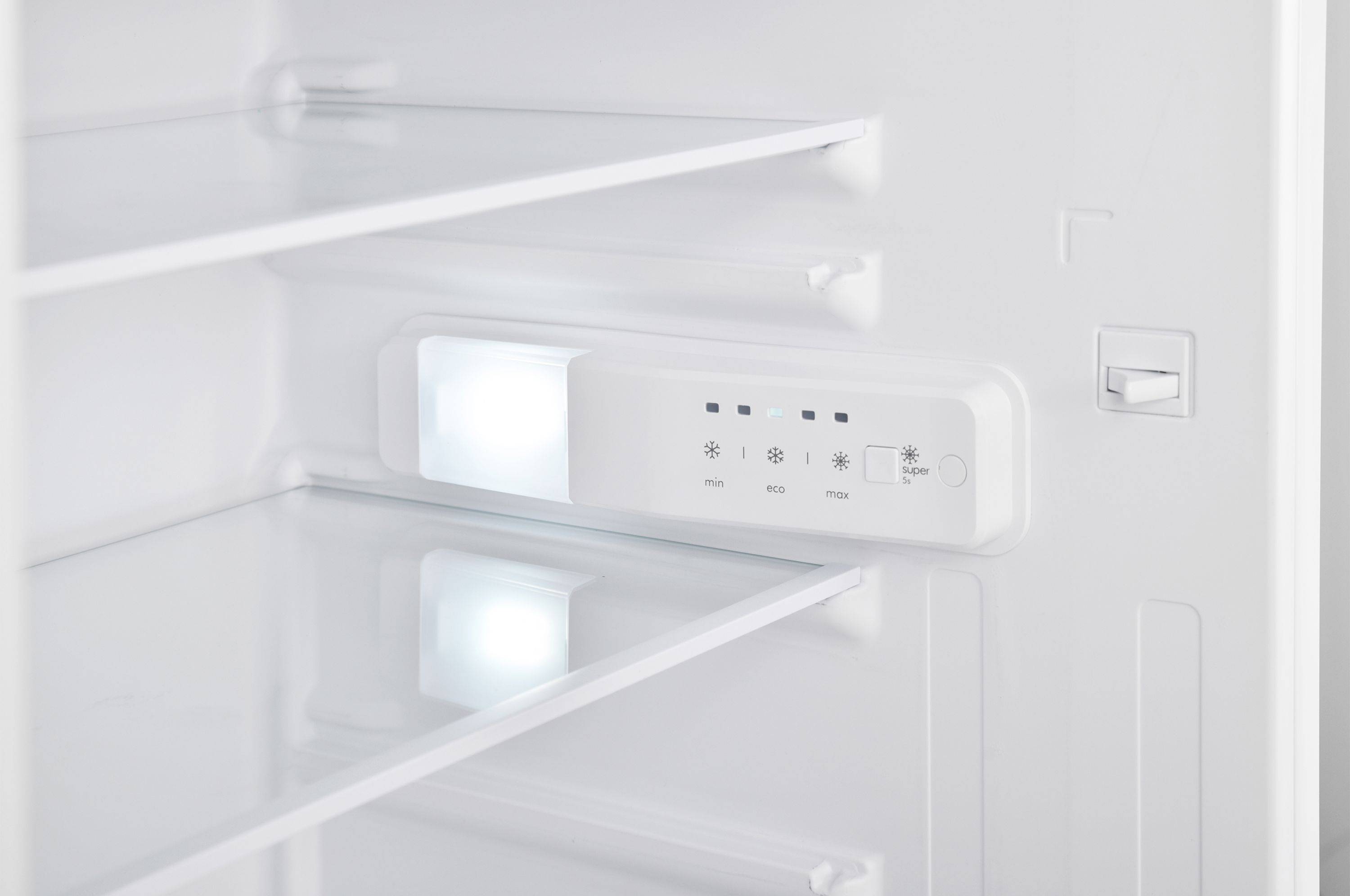 Telefunken EK123S200E Einbaukühlschrank ohne Gefrierfach | 122cm Nische | Schlepptür-Technik | 193 Liter Nutzinhalt