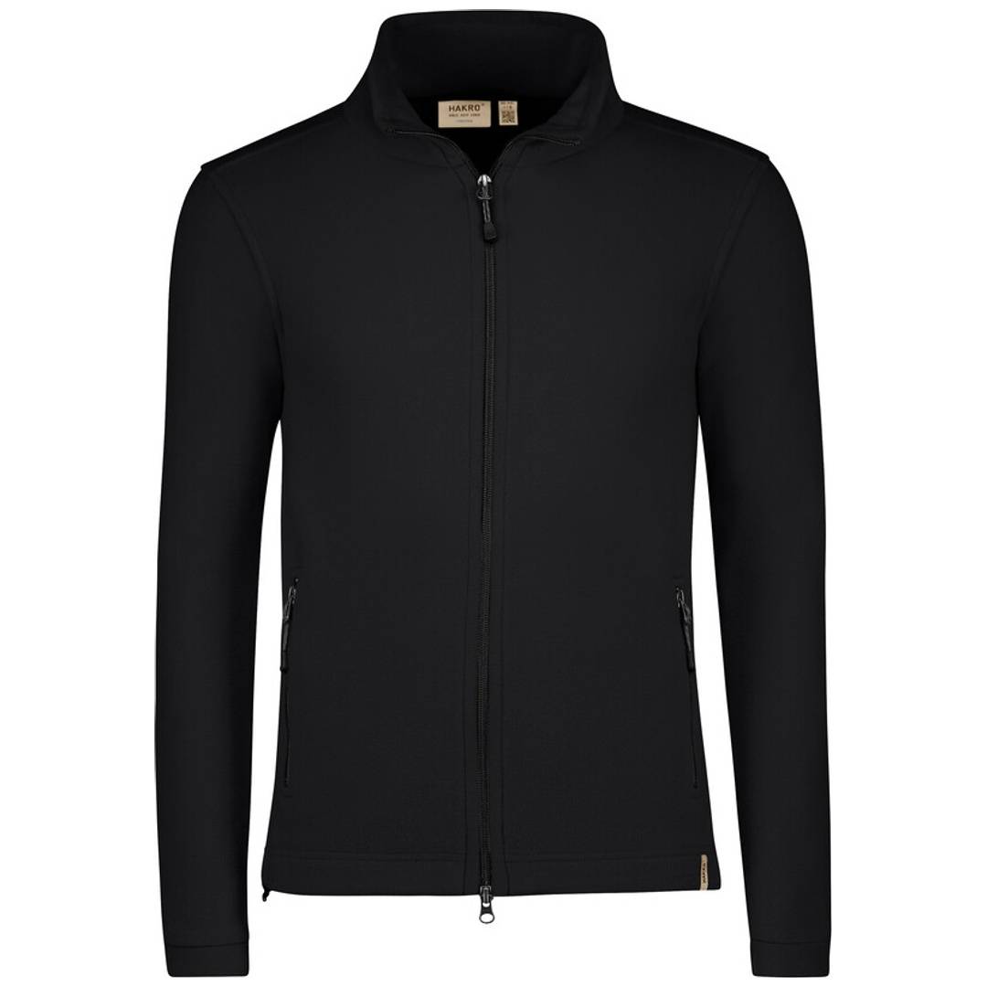 Schwarze Jacke mit durchgehendem Reißverschluss, hohem Kragen und Reißverschlusstaschen an den Seiten, frontal vor weißem Hintergrund gezeigt.