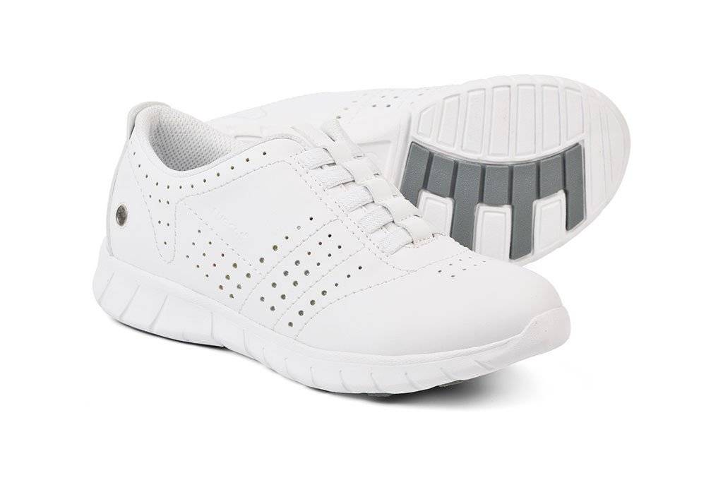 Schuh Erik weiß, Gr. 40
