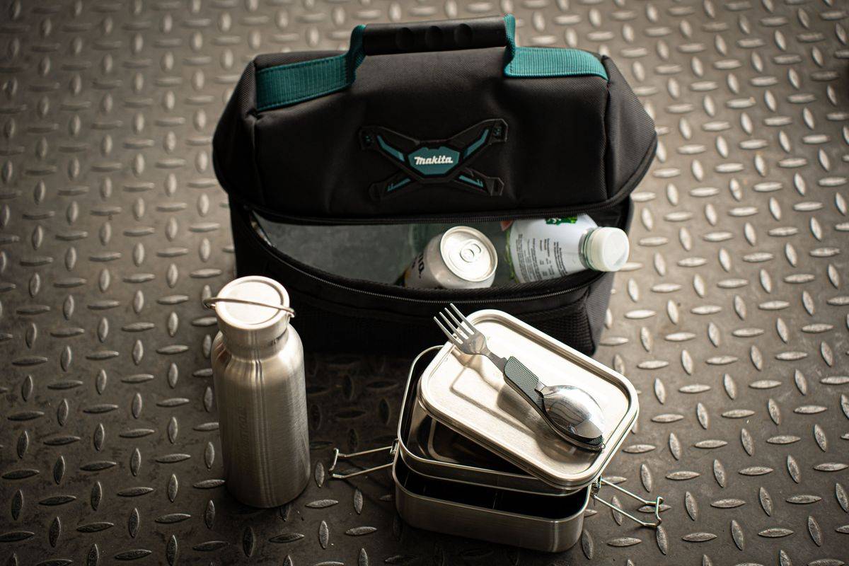 Toolbrothers Fan Lunchpaket in Makita Kühltasche mit Edelstahl Brotdose mit Trennfächern und Edelstahldeckel 1200 ml + Edelstahl Trinkflasche 500 ml