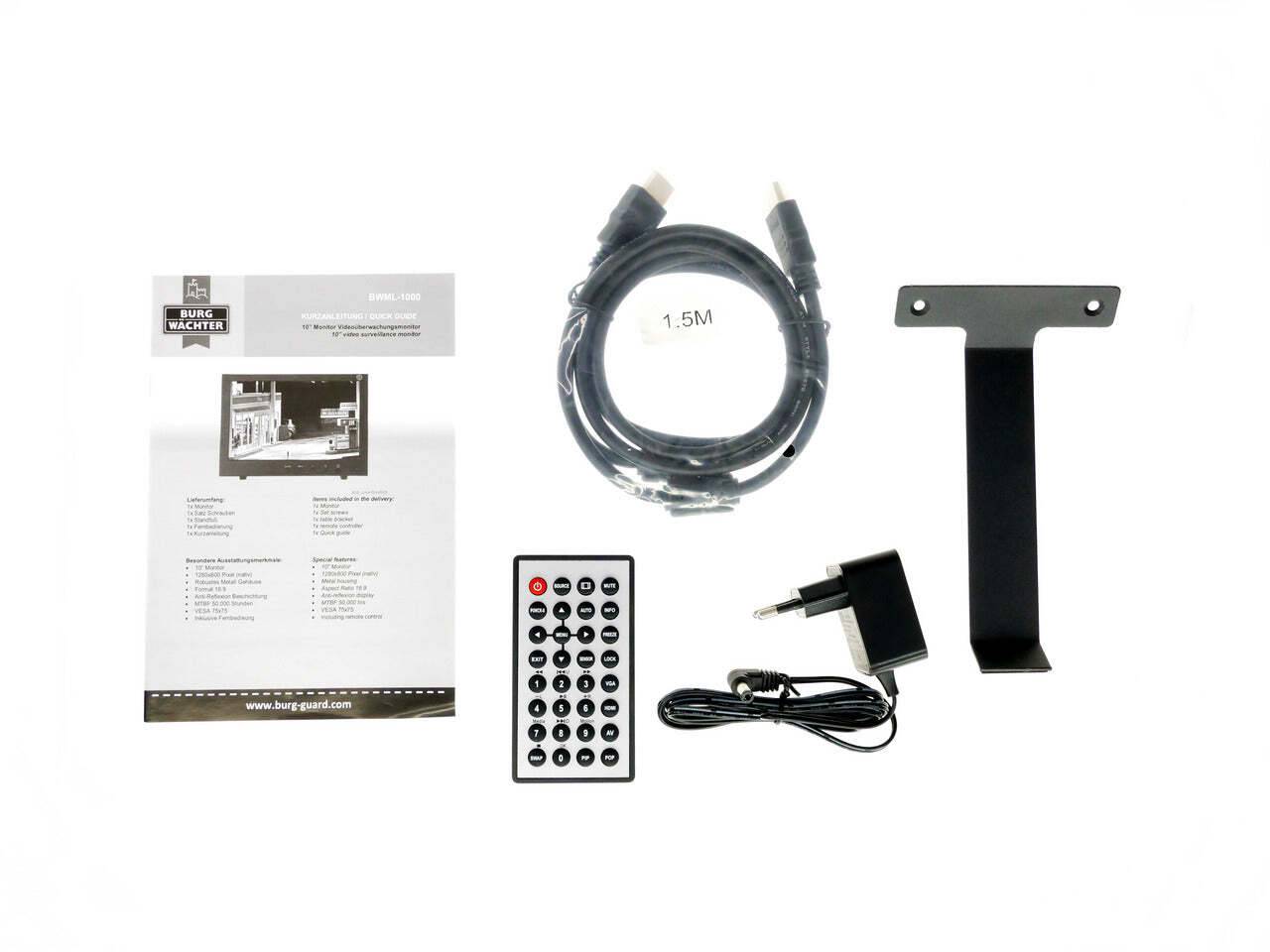 Bedienungsanleitung, HDMI-Kabel, Metallhalterung, Fernbedienung und Netzteil, auf weißem Hintergrund angeordnet.