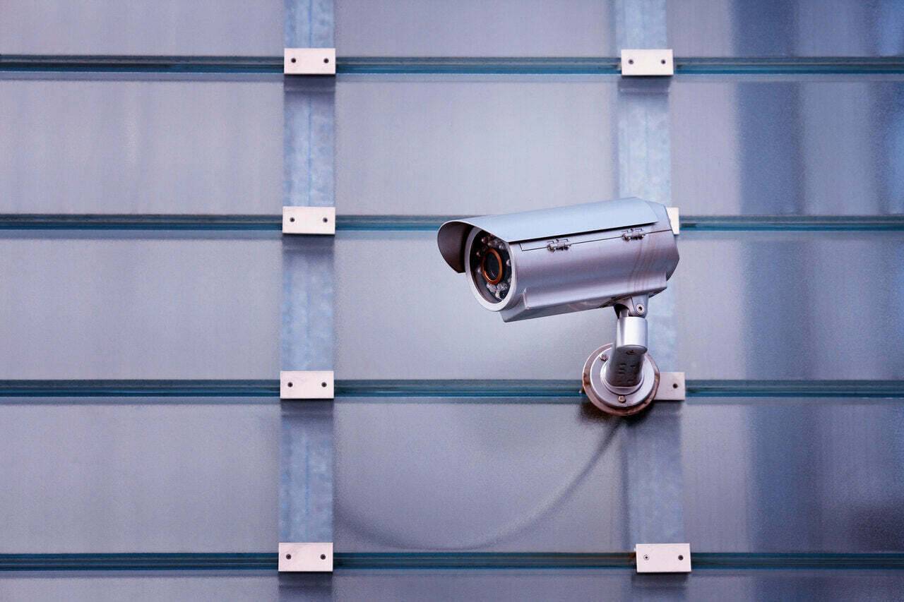 HEL-IR65D BURG GARD, Dieses hochwertige zukunftsweisende IP-66 Wetterschutzgehäuse aus Aluminium mit eingebauter profes