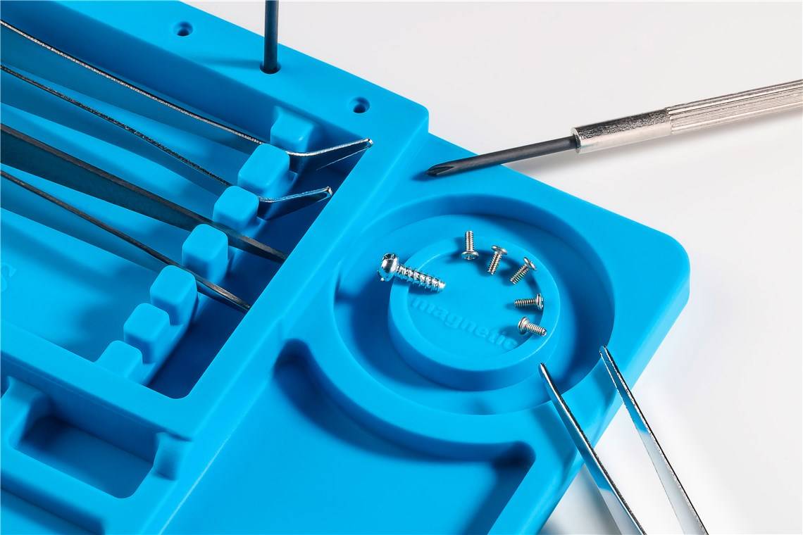 Silikon-Lötmatte als flexible Arbeitsunterlage für sicheres Löten, Reparieren und Basteln, rutschfest, hitzebeständig bi