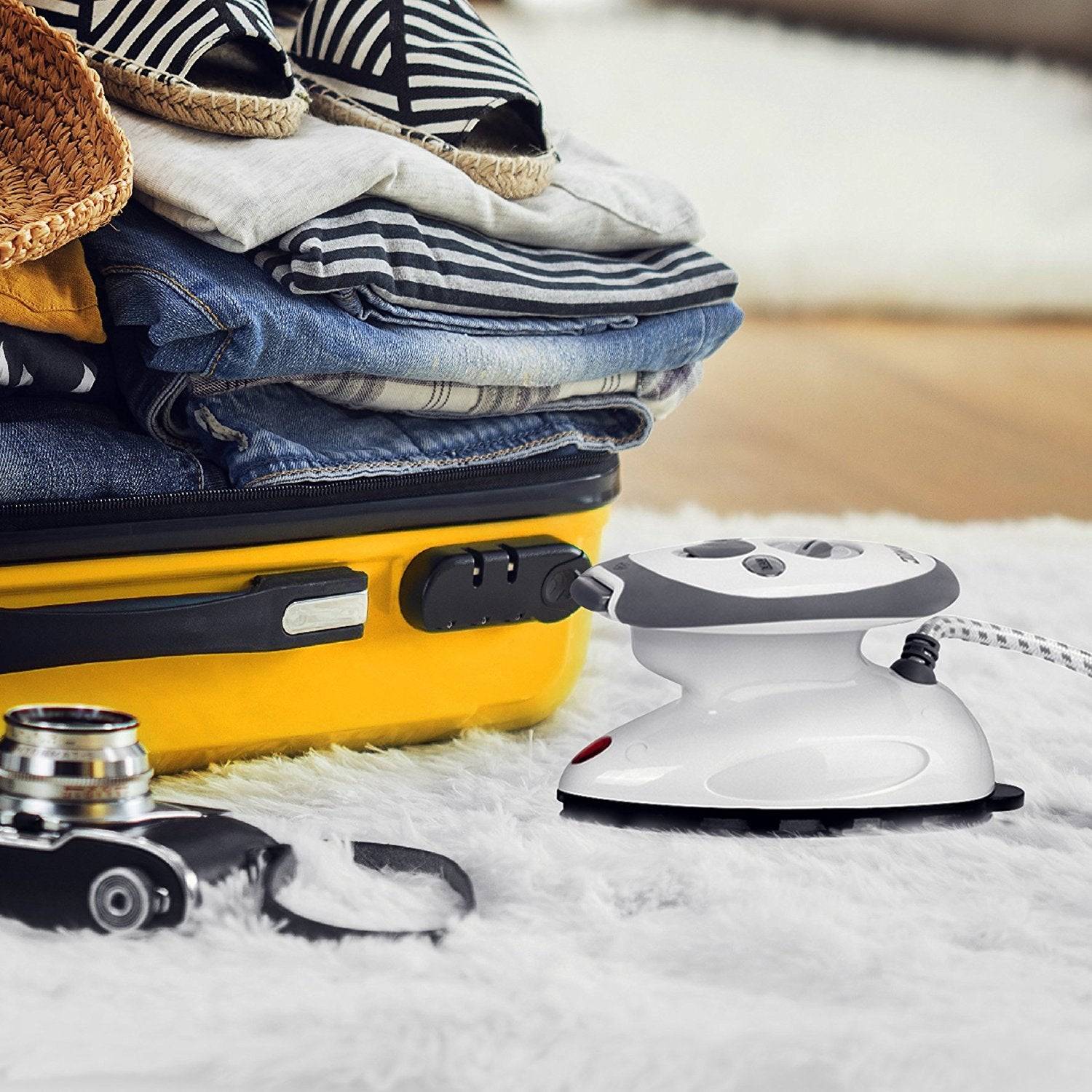 Duronic SI2 WE Reisebügeleisen | 375 W Minibügeleisen | 50 ml Wassertank | inkl Bürste und Beutel | Bügeleisen