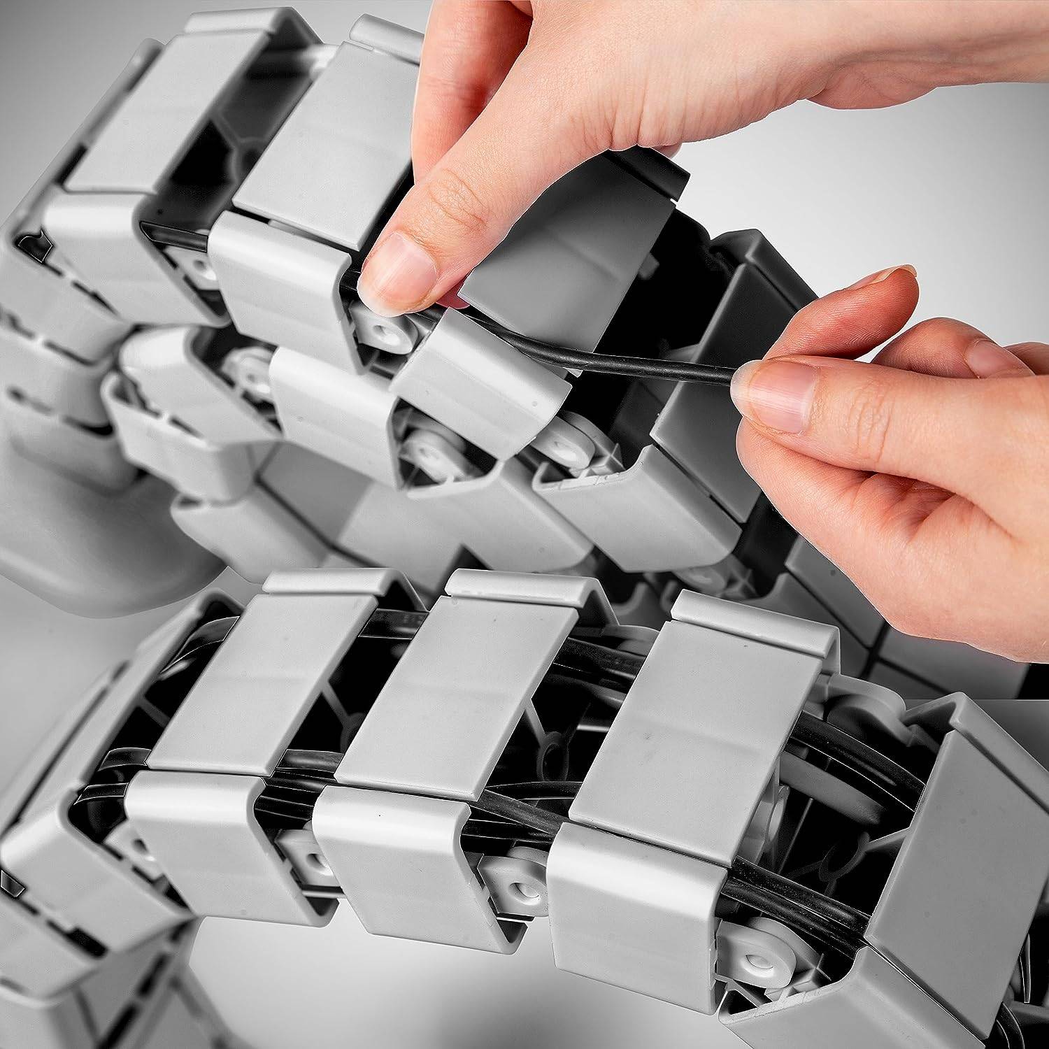 Duronic CM1DM SR Kabelkanal | Kabelführung Schreitisch | Flexibles Kabelmanagement für Ordnung am Arbeitsplatz