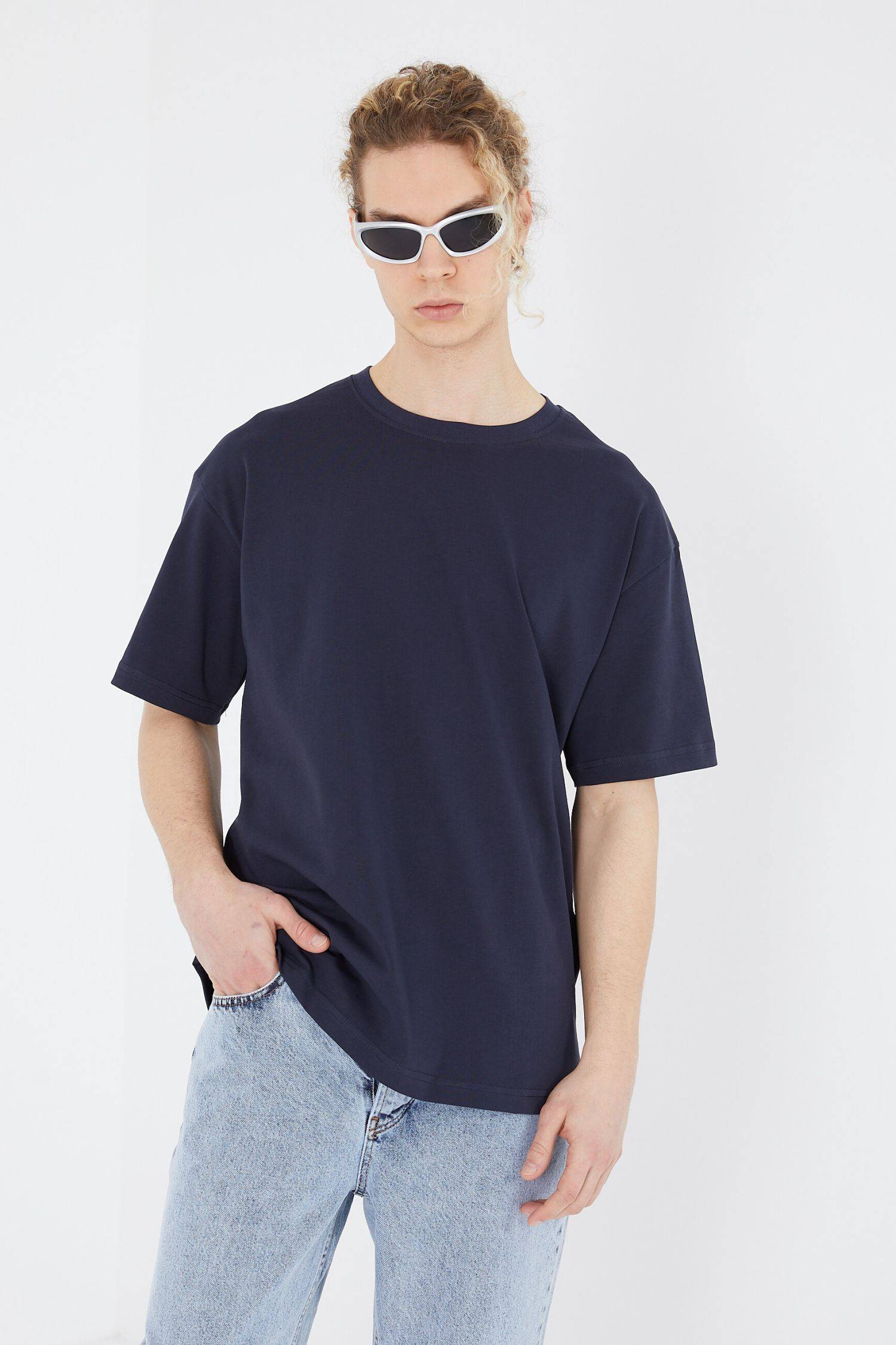 Oversize T-Shirt - Heavy Weight Basic Shirt L Dunkelblau