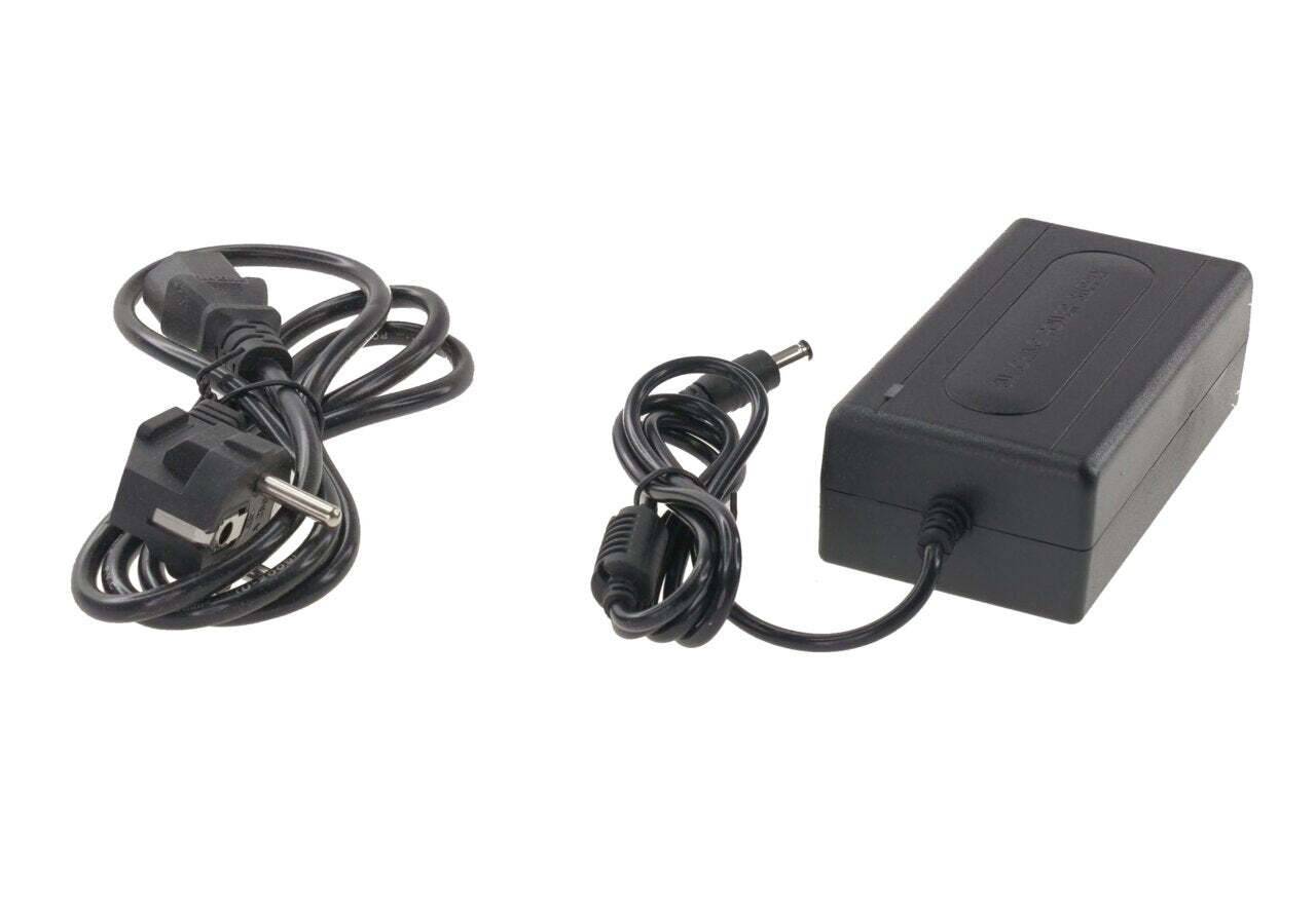 BWps-DC12V5A BURG GARD, 60W Tischnetzteil mit Kaltgerätestecker liefert bis zu 5A Strom für Videosicherheitsgeräte mit