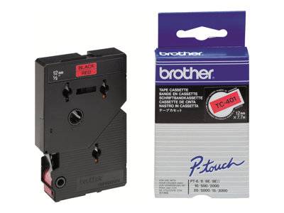 Brother P-touch Etikettenkassette TC-401, schwarz auf rot, 12 mm x 7,7 m, abgebildet neben ihrer Verpackungsschachtel mit Produktinformationen.