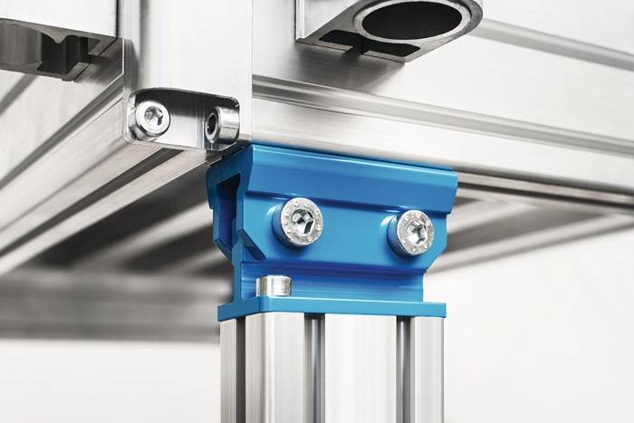 Plattformtreppe fahrbar Stufen-B.1000mm senkr.H.max2360mm A.3017mm 45Grad ZARGES