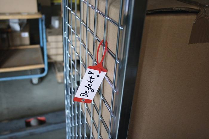 Warenanhänger rot neutral 100St./Karton EICHNER