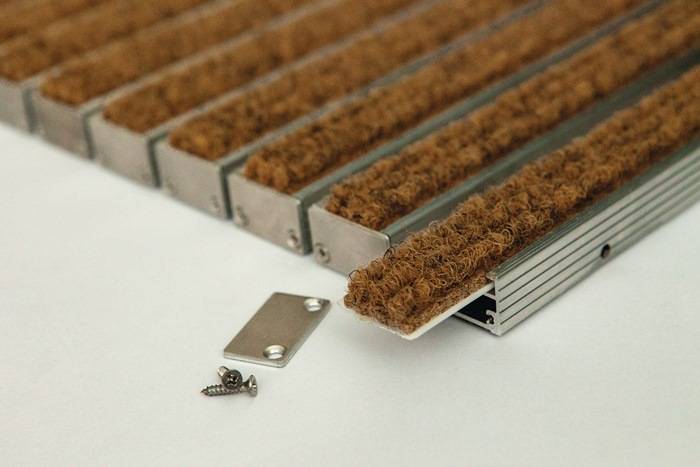 Aluprofilmatte beige Nadelfilz L985xB985mm