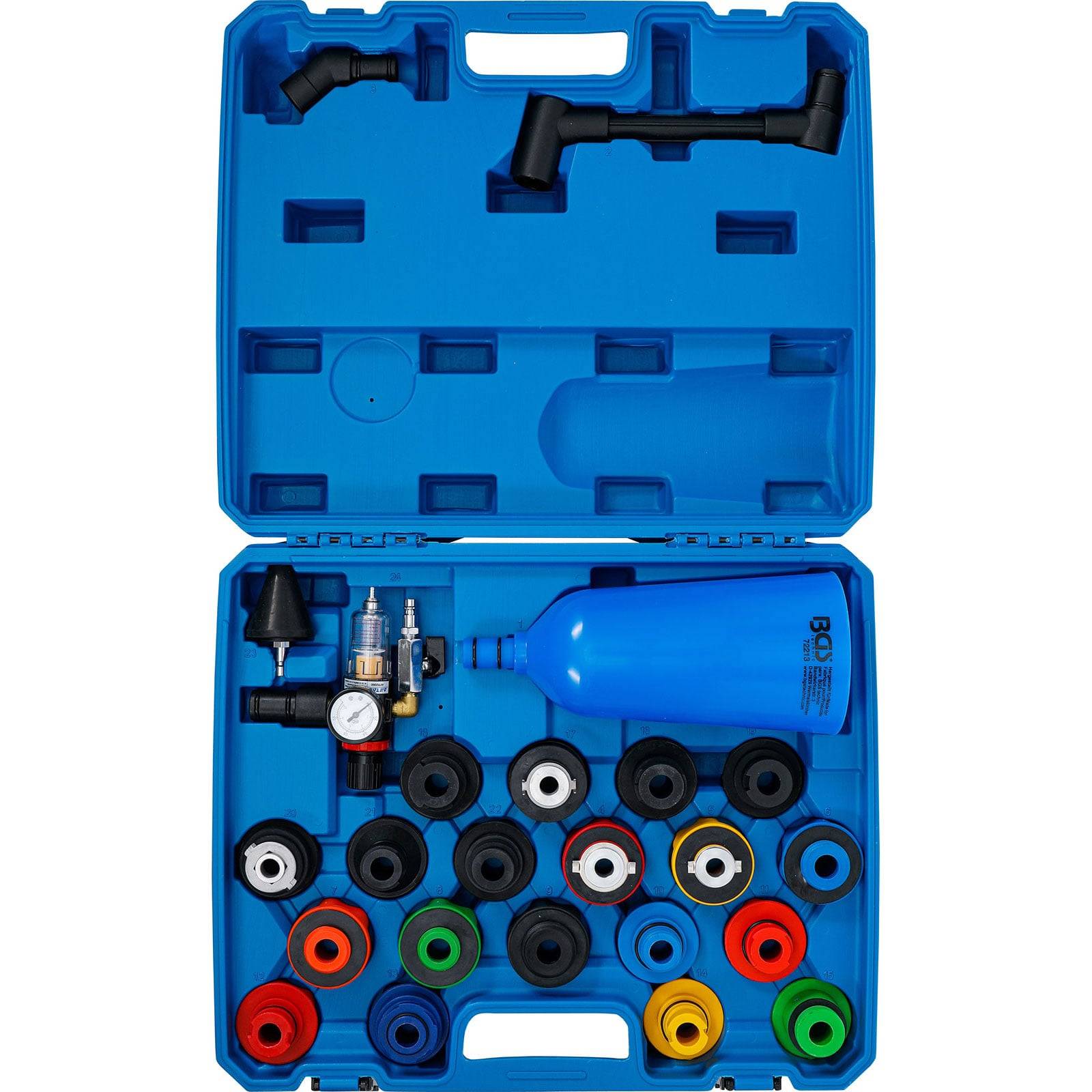 Ein blaues Kühlsystem-Druckprüfgerät in einem offenen Koffer, das verschiedene Adapter, ein Manometer und eine große blaue Flasche zeigt.